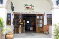 Chile and Anis, Arts & Crafts of Baja